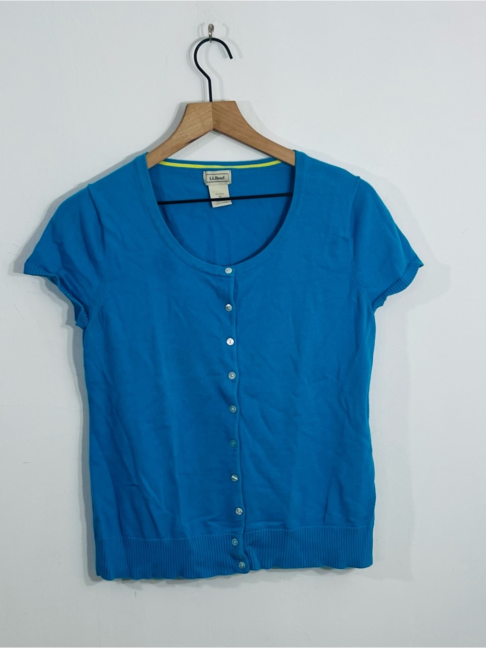 L.L. Bean Blue Lightweight Knit Button Front Scoop Neck Cardigan Sweater Size M